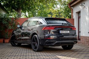 Audi Q8 55 TFSI mHEV 250 kW 2019 - 7