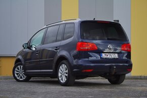 Volkswagen Touran 2.0 TDI Comfortline - 7