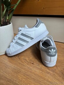 Adidas Originals Superstar tenisky 38,5 - 7