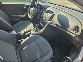 Opel Astra J 1.7CDTI - 7