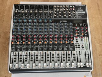 Behringer XENYX QX2222 USB Analógový mixpult - 7