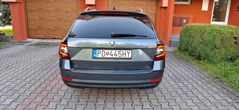 Škoda Octavia Combi 2.0 TDI DSG - 7