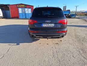 Audi Q7 - 7