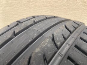 225/40 R18 - 7