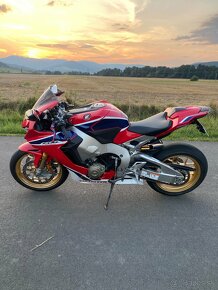 HONDA CBR 1000 RR SP1, 9/2020, 8866 km - 7