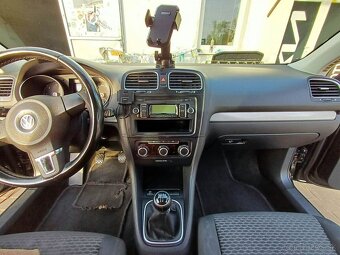 Volkswagen Golf 1.6 TDI Comfortline - 7