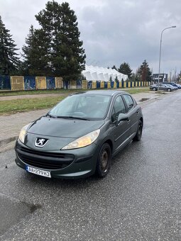 Peugeot 207 - 7