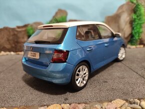 prodám nový model 1:18 škoda fabia 3 - 7