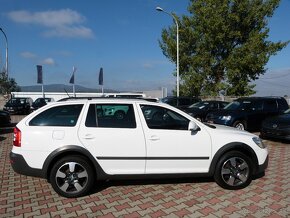 Škoda Octavia Combi 2.0 TDI CR DPF 4x4 Scout - 7