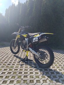 Yamaha yz450f 2009 - 7