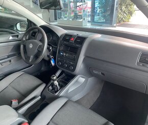 Volkswagen GOLF V 1,9TDi - 7