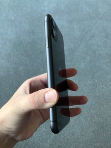 Predám iPhone 11 128gb - 7