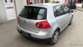 VOLKSWAGEN GOLF 5 1,6I 75KW KÓD: BSE - 7