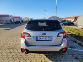 Subaru Outback 2.5i - 7