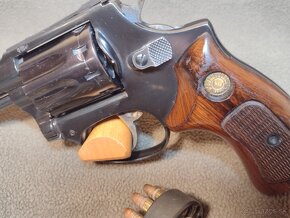 Revolver Taurus 94 22lr - 7