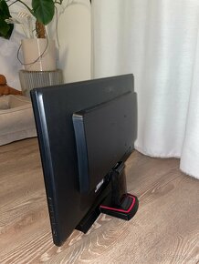 24" BenQ RL2455HM / Full HD / 1MS / 12000000:1 - 7