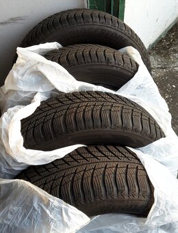 Predám zimne pneumatiky Bridgestone Blizzak R17 - 7