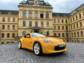 Nissan 370z coupe - 2017 - 24.000km - Chicane yellow - 7AT - 7