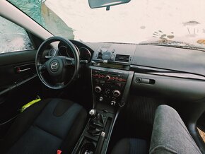 Mazda 3 2005 1.6 MZR - 7