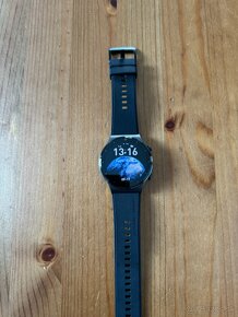 Predám Smart Hodinky HUAWEI Watch - 7