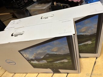 2x DELL se2417hgx - 7