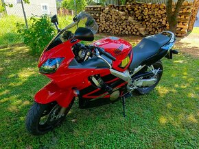 Predám Honda CBR 600 f - 7