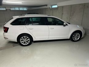 Škoda Octavia Combi 2.0 TDI Style DSG - 7