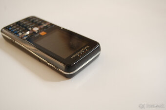 Sony Ericsson G502 - 7