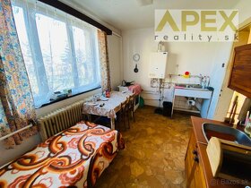 Exkluzívne APEX reality rodinný dom v Orešanoch, 1290 m2 - 7