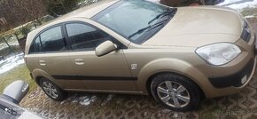 Kia rio 1,5 crdi - 7