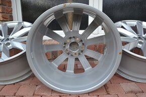 5x112 R20 Hlinikove disky Original Audi A6 c8 Allroad - 7