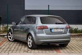 Audi A3 2.0 TDI DPF Ambition S tronic - 7