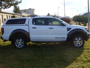 Ford Ranger 3.2 TDCi DoubleCab 4x4 WildTrak A6 - - 7