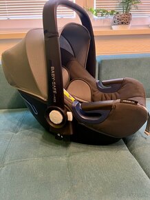 Britax Romer baby safe2 I-size velmi dobrý stav - 7