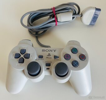 Playstation ONE / PS1  + 3 hry SCPH - 102 - 7