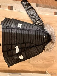 Čierny zimný kabat moncler - 7