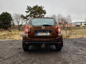 Dacia Duster 1.6 16V 77kW 4x4, 1. majiteľ, ťažné - 7