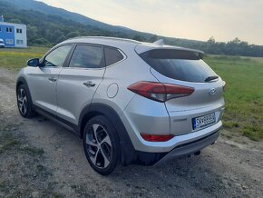 HYUNDAI TUCSON 2.0 CRDi 4x4 automat - 7