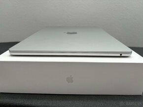 MacBook Air 15" M2 SK 2023 Strieborný - 7