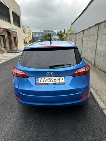 Hyundai i30 CW 1.6i GDi - 7