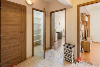 Predaj 2 izbový byt v Piešťanoch, 42,15 m2 + lodžia 6 m2 - 7