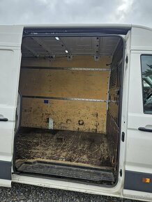 VW CRAFTER 2.0TDI 2018 - 7