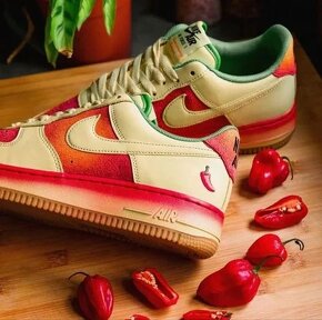 Nike Air Force 1 Low Chilli Pepper 2022 US10 - 7