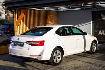 Škoda Superb 2.0 TDI Ambition - 7