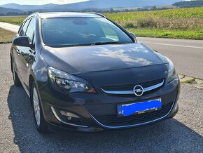 Opel astra sport tourer r.v.2015 - 7