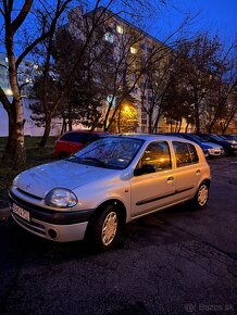 Renault Clio - 7