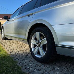 Predám vw Passat elegance - 7