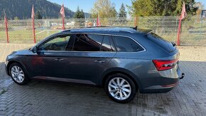 Škoda Superb Combi 2.0 TDI SCR Style 4x4 DSG - 7