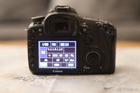 CANON 7D - telo - 7