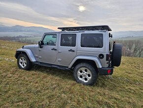 Jeep Wrangler Unlimited JK 2.8 Sahara A/T - 7